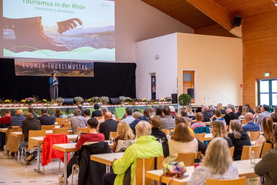 Erster Rhöner Tourismustag - Zeichen für Zusammenarbeit und Zukunft