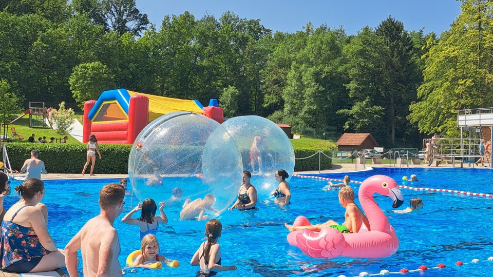 Sommerliches Schwimmbadfest im Freibad Bieberstein ein voller Erfolg